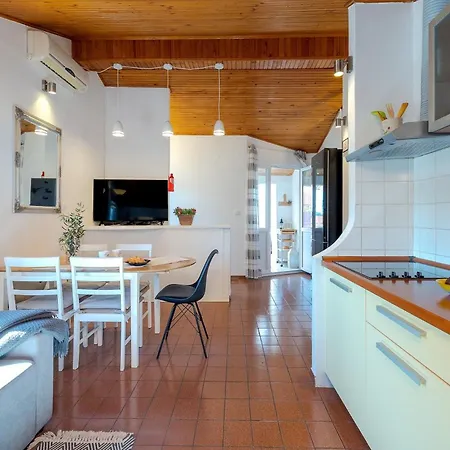 Irma Apartment