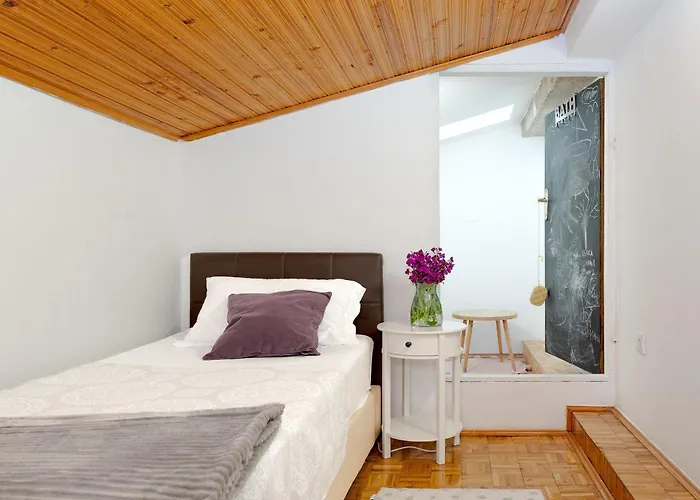 Irma Appartement Srima